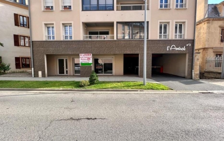 Local commercial   MENDE  162 m2 320 000 € 