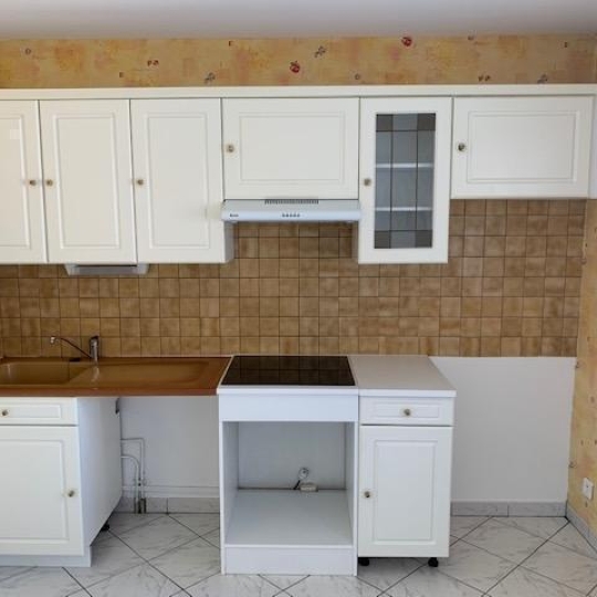  SOLOGEC IMMOBILIER : Appartement | MENDE (48000) | 72 m2 | 612 € 