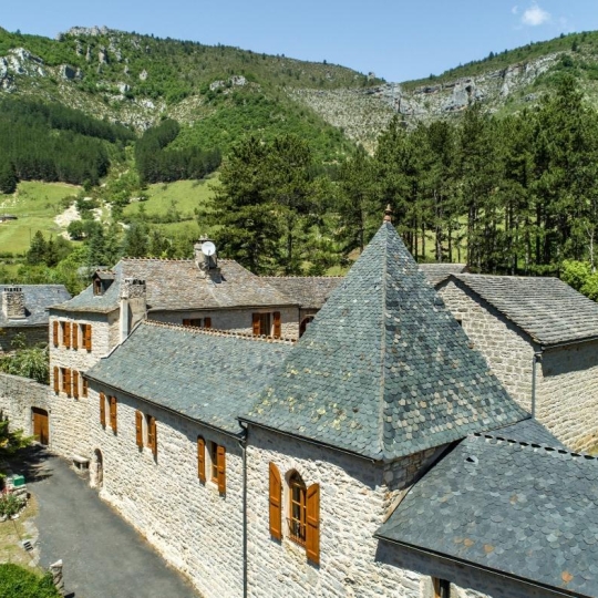 SOLOGEC IMMOBILIER : Domaines / Propriétés | QUEZAC (48320) | 740.00m2 | 995 000 € SOLOGEC IMMOBILIER : Domaines / Propriétés | QUEZAC (48320) | 740.00m2 | 995 000 €