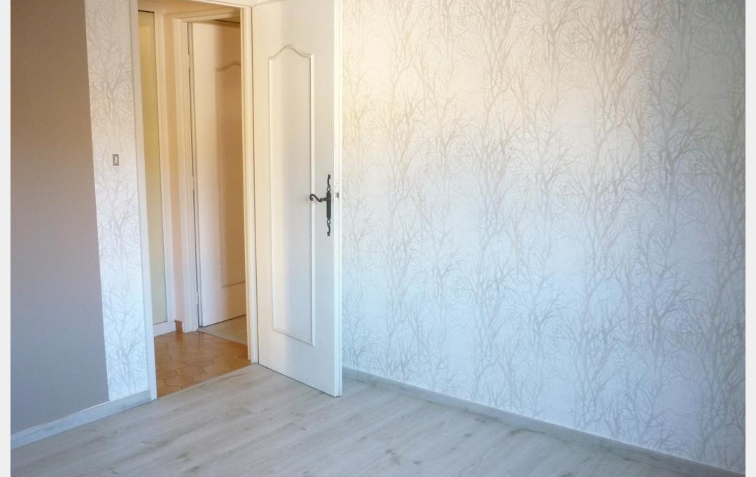 SOLOGEC IMMOBILIER : Appartement | MENDE (48000) | 64 m2 | 551 € 