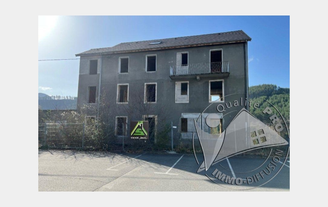 SOLOGEC IMMOBILIER : Building | MARVEJOLS (48100) | 437 m2 | 210 000 € 
