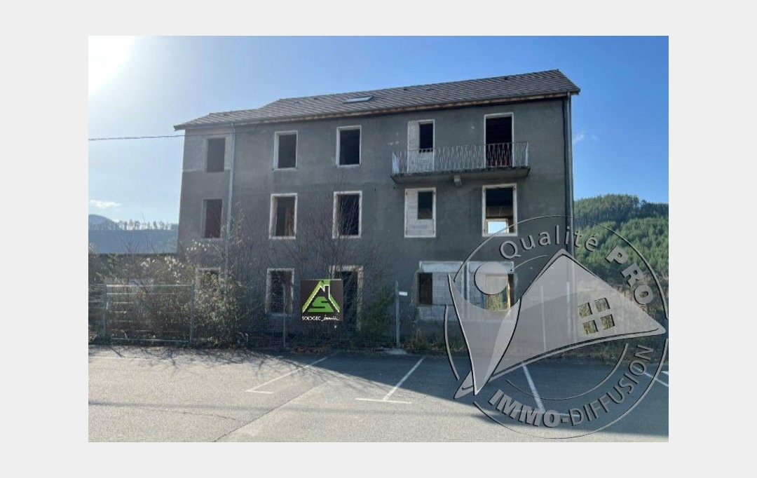 SOLOGEC IMMOBILIER : Building | MARVEJOLS (48100) | 437 m2 | 248 000 € 