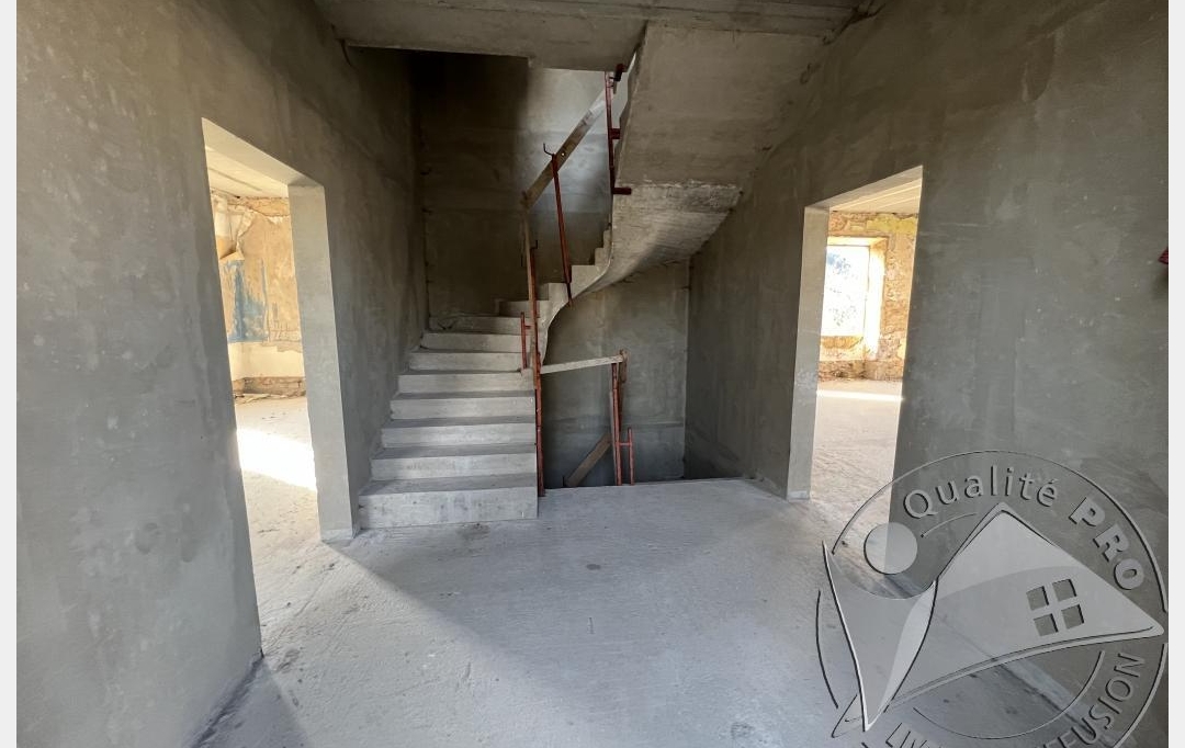 SOLOGEC IMMOBILIER : Building | MARVEJOLS (48100) | 437 m2 | 210 000 € 