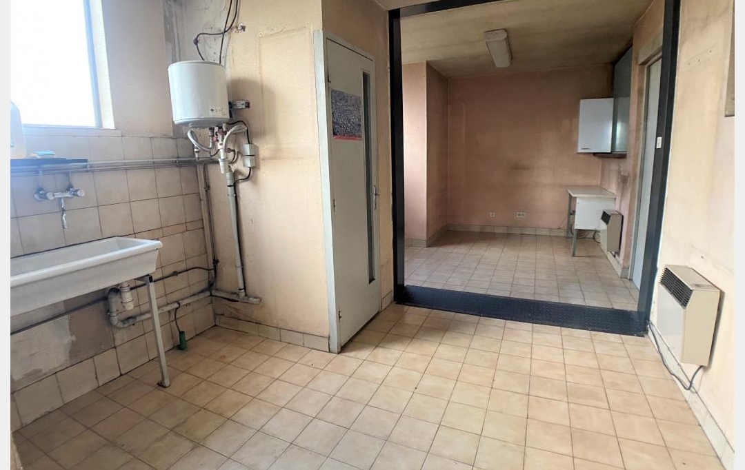 SOLOGEC IMMOBILIER : Commerces | CHASTEL-NOUVEL (48000) | 829 m2 | 280 000 € 