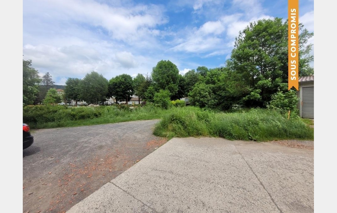 SOLOGEC IMMOBILIER : Parking | LANGOGNE (48300) | 0 m2 | 108 000 € 