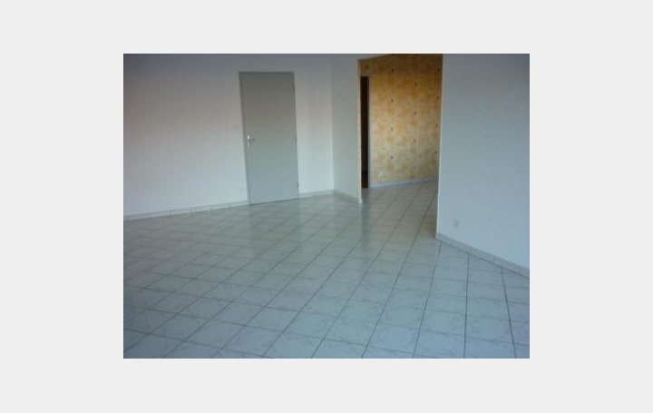 Appartement P3 MENDE 72 m2 612 € Appartement P3 MENDE 72 m2 612 €