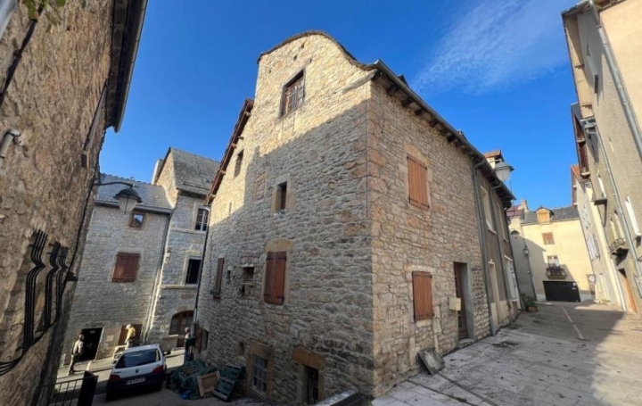 Maison   CHANAC  127 m2 87 000 € 