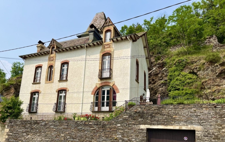  SOLOGEC IMMOBILIER Maison / Villa | BAGNOLS-LES-BAINS (48190) | 232 m2 | 262 000 € 